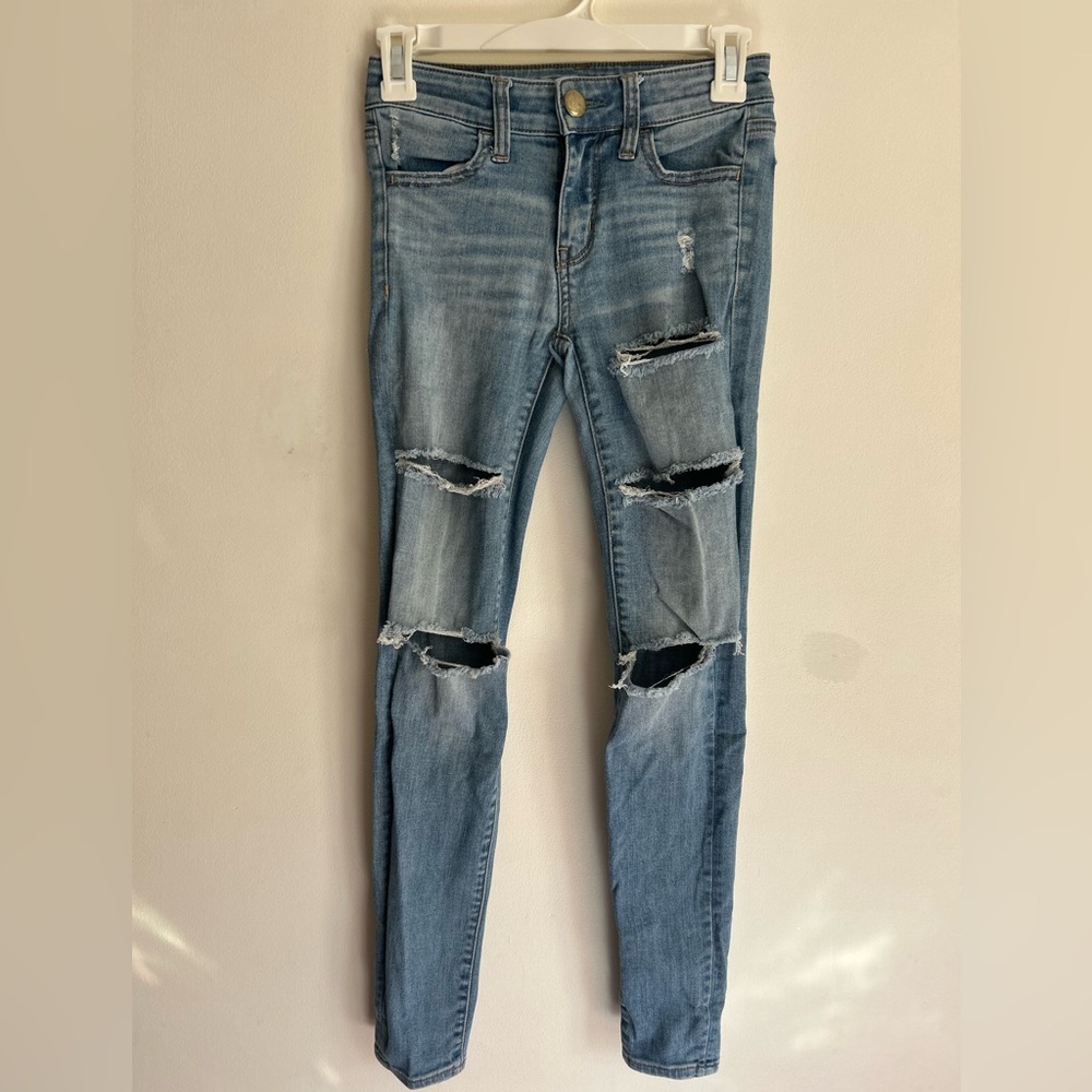 American Eagle Super Stretch Ripped Jeggings
